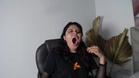 Snapshot of sabinamerchetti_ chatting on 3, 2, 2026 Sabina Merchetti online show from 3, 2, 2026