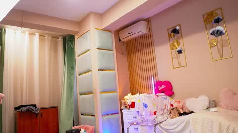 SabrinaJade online show from 3, 2, 2026