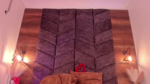 S A B R I N A  online show from 16, 2, 2025