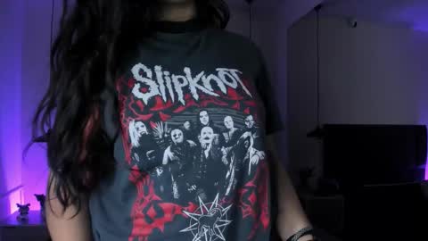 Sabrina  online show from 12, 11, 2025