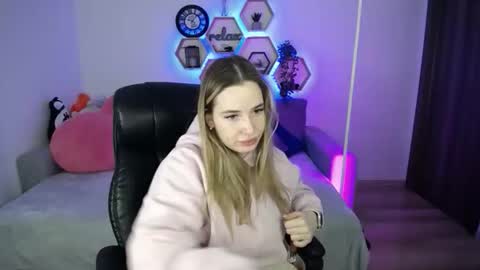 Snapshot of sabrinviolet chatting on 21, 2, 2026 Sabrina Violet online show from 21, 2, 2026