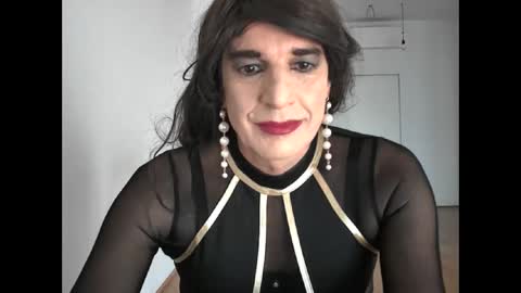 Sabrina online show from 5, 3, 2025