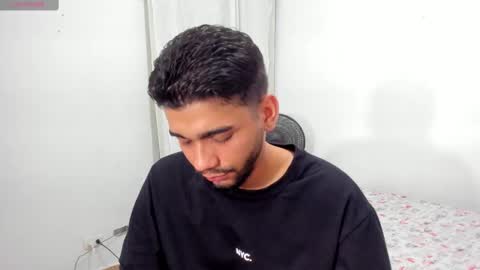 Snapshot of sack_rojas chatting on 3, 3, 2025 Sack online show from 3, 3, 2025