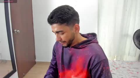 Snapshot of sack_rojas chatting on 3, 3, 2025 Sack online show from 3, 3, 2025