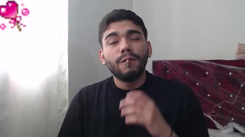 Snapshot of sack_rojas chatting on 27, 10, 2025 Sack online show from 27, 10, 2025