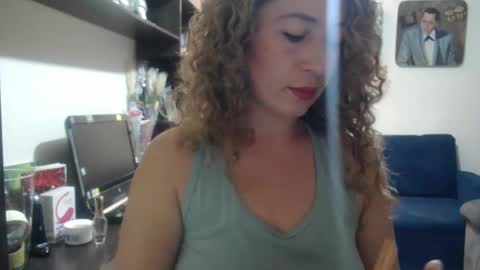 sacrletardiente online show from 11, 3, 2025