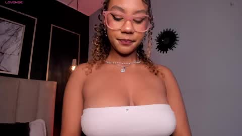 Sophie online show from 20, 11, 2025