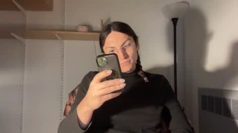 Snapshot of sadie_stars chatting on 2, 12, 2024 Sadie online show from 2, 12, 2024