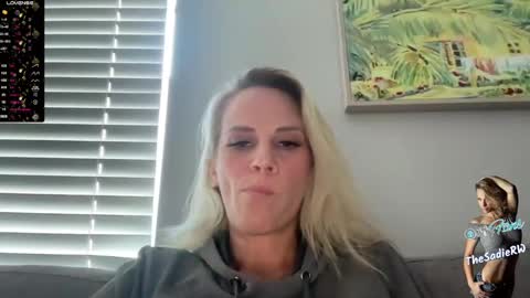 Snapshot of sadierw chatting on 17, 12, 2024 SadieRW online show from 17, 12, 2024