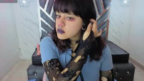 sadistc_kitten online show from 14, 5, 2026