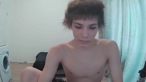 sadvetements online show from 27, 3, 2026