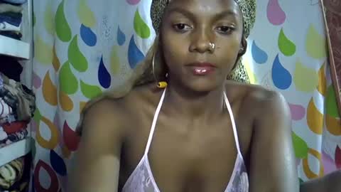 safira19 online show from 1, 10, 2025