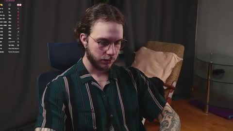 Snapshot of sage6688 chatting on 8, 10, 2025 Adam online show from 8, 10, 2025