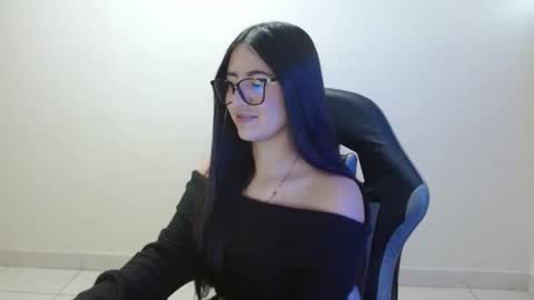 Sahaliefox  online show from 21, 3, 2026