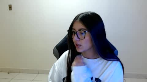 Snapshot of sahaliefox_ chatting on 29, 6, 2026 Sahaliefox online show from 29, 6, 2026