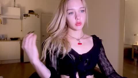 Sofia online show from 14, 12, 2025