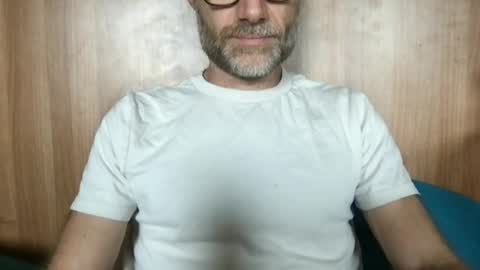 saint009 online show from 10, 7, 2026