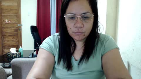 Snapshot of saint_flowerxxx chatting on 12, 1, 2025 saint_flowerxxx online show from 12, 1, 2025