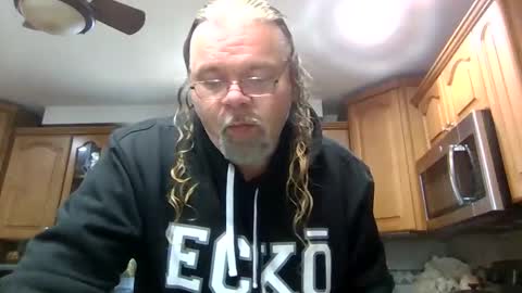 Snapshot of saintbeenadick chatting on 8, 4, 2026 saintbeenadick online show from 8, 4, 2026