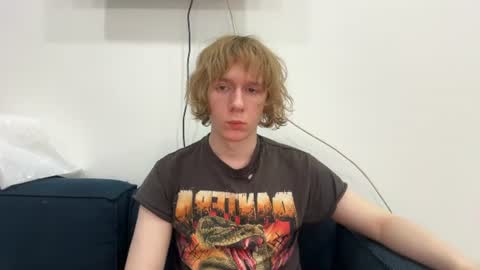 saintfawn online show from 27, 7, 2026