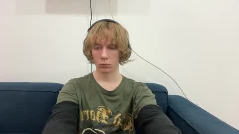 saintfawn online show from 28, 7, 2026