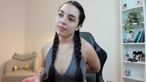 Sakura Harper online show from 5, 3, 2025