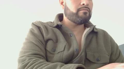 sal cumplaciente online show from 6, 3, 2025
