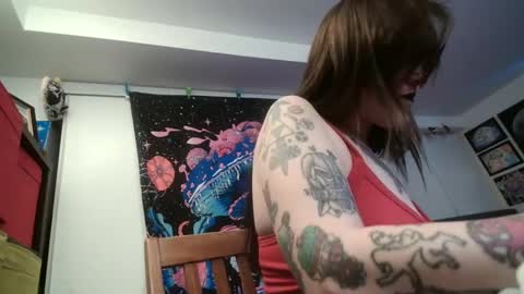 salemsslut online show from 20, 2, 2025