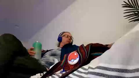 salis1981 online show from 30, 1, 2025