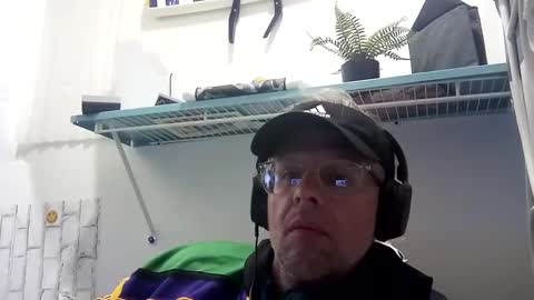 salis1981 online show from 2, 3, 2025