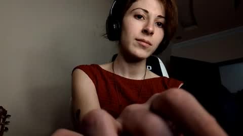 Snapshot of salleyrancourt chatting on 15, 4, 2026 Ariel online show from 15, 4, 2026