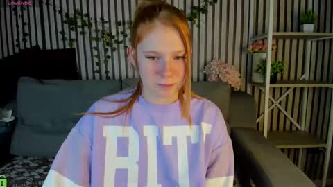 Snapshot of sally_ange1 chatting on 16, 2, 2026 Sally online show from 16, 2, 2026