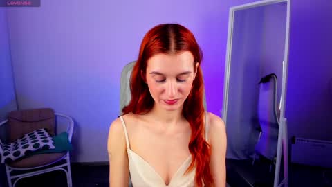 Snapshot of sallybiscuit chatting on 10, 1, 2025 Sally  online show from 10, 1, 2025