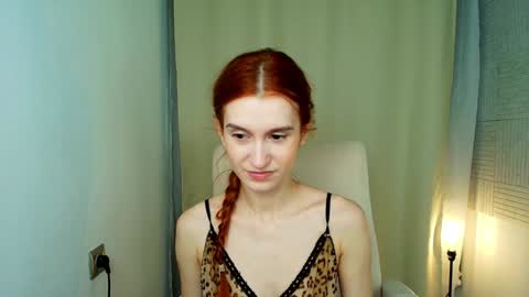 Snapshot of sallybiscuit chatting on 6, 2, 2025 Sally  online show from 6, 2, 2025