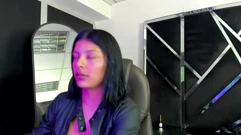 Snapshot of salmaportman_ chatting on 19, 10, 2025 salmaportman_ online show from 19, 10, 2025