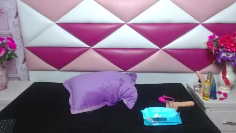 Snapshot of salmasantos chatting on 9, 1, 2025 salmasanto online show from 9, 1, 2025