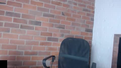   online show from 11, 2, 2025