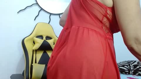 Snapshot of salome_blondie chatting on 12, 9, 2025 salome online show from 12, 9, 2025