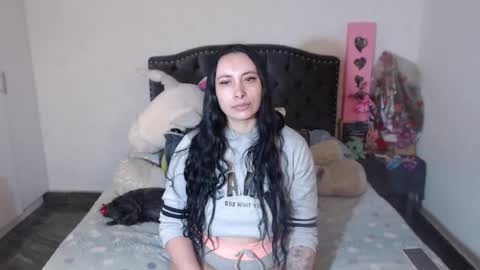 Snapshot of salomefox2 chatting on 5, 2, 2026 yenny online show from 5, 2, 2026