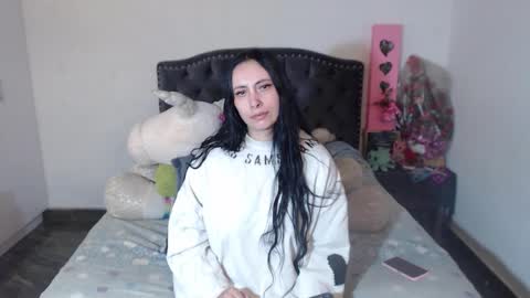 Snapshot of salomefox2 chatting on 10, 2, 2026 yenny online show from 10, 2, 2026