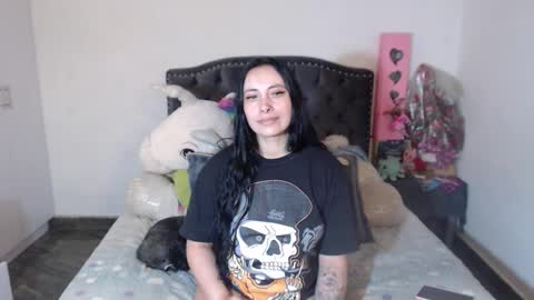 Snapshot of salomefox2 chatting on 13, 2, 2026 yenny online show from 13, 2, 2026