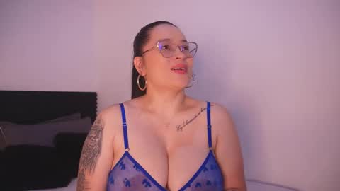 Salome Kross online show from 22, 2, 2026