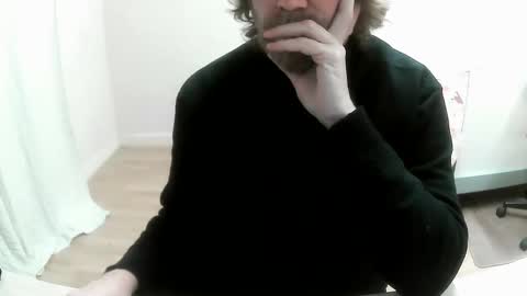 Saltimbanquier  Salt  ou  Banquier  online show from 3, 12, 2024