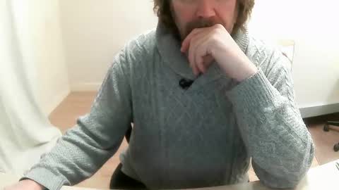 Saltimbanquier  Salt  ou  Banquier  online show from 12, 12, 2024