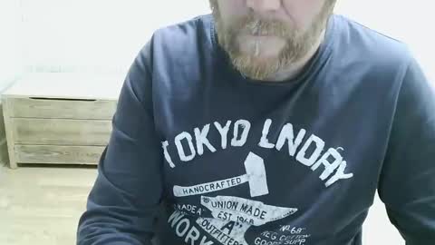 Saltimbanquier  Salt  ou  Banquier  online show from 13, 4, 2026