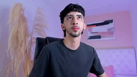 Snapshot of salvatore_monterey chatting on 21, 9, 2025 salvatore online show from 21, 9, 2025