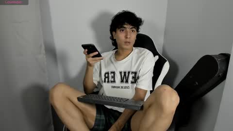 salvatore_montt online show from 16, 2, 2025