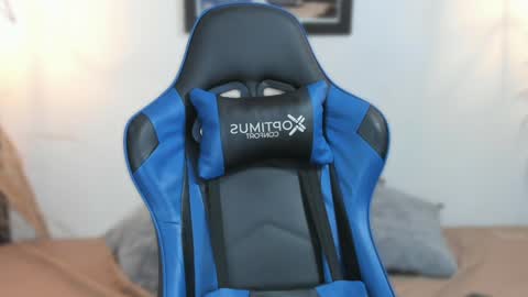 Snapshot of salvatore_romanoo chatting on 5, 2, 2025 Salvatore online show from 5, 2, 2025