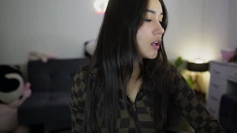 Snapshot of sam01___ chatting on 21, 1, 2025 Stefana or Samchispas online show from 21, 1, 2025