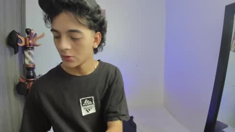 sam__cute online show from 11, 1, 2025